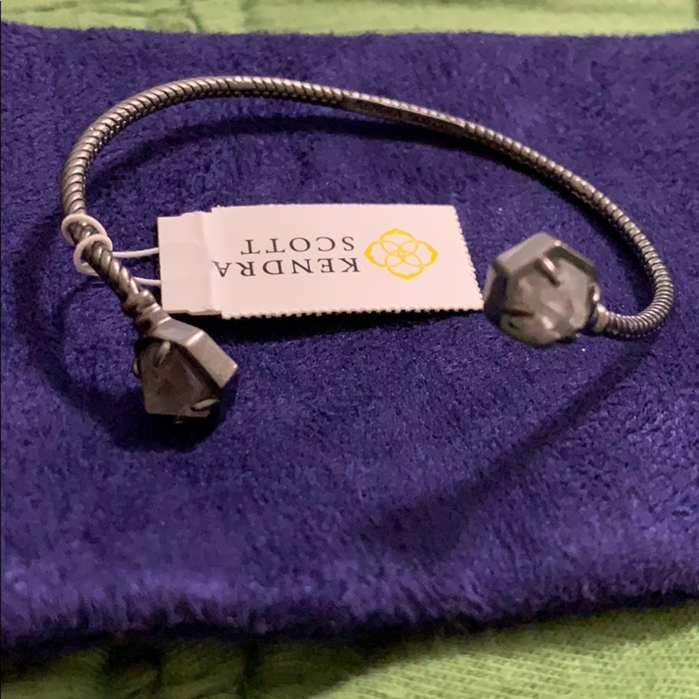 Kendra Scott bracelet